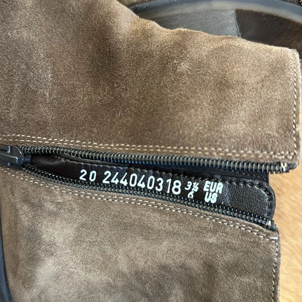 Mephisto sz6 brown/gray ankle booties - Picture 7 of 8